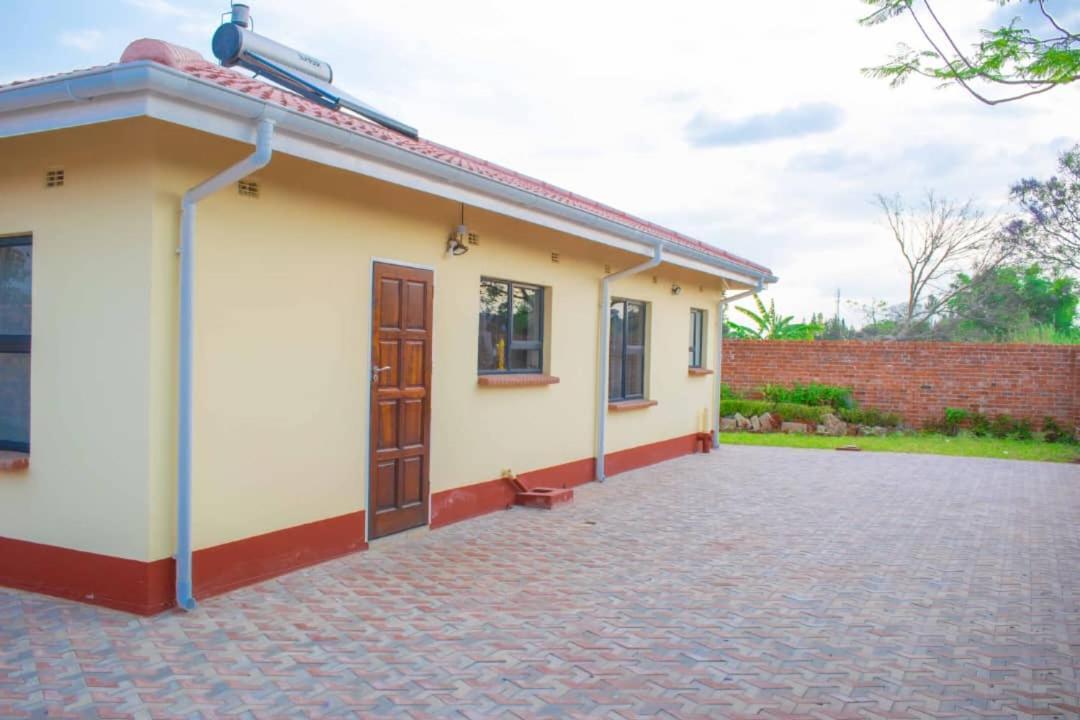 Lynm Residence Harare Luaran gambar